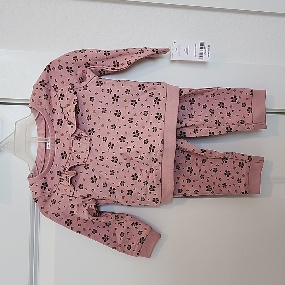 🆕️ NWT Carter's Baby 2 Pieces Fleece Set. Size 9 months. NWT